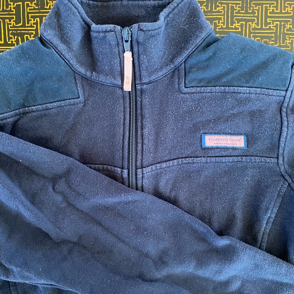 Classic Navy blue vineyard vines quarter zip